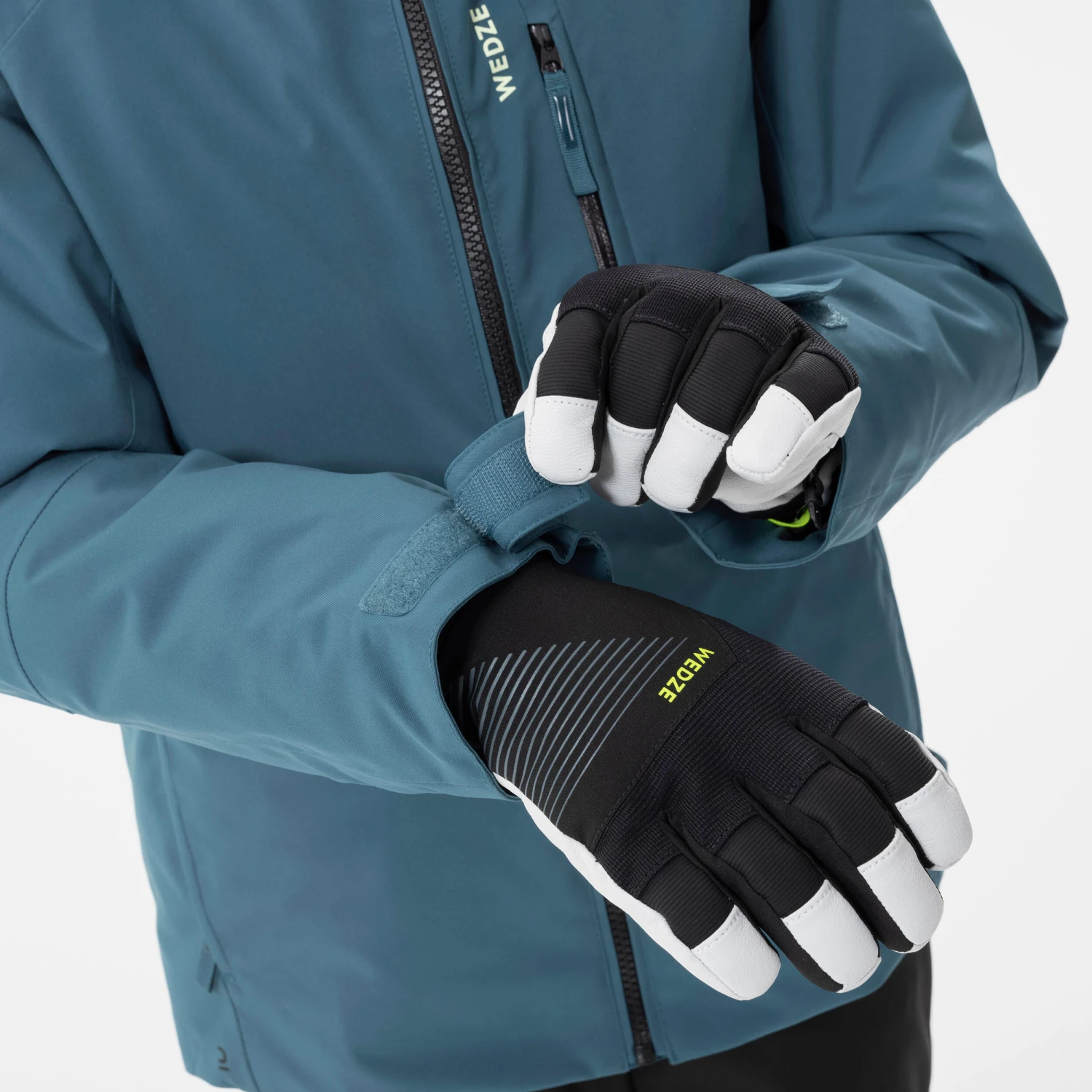 WEDZE Kids’ Warm And Waterproof Ski Jacket 550 12 WEDZE Kids’ Warm And Waterproof Ski Jacket 550 - Image 10