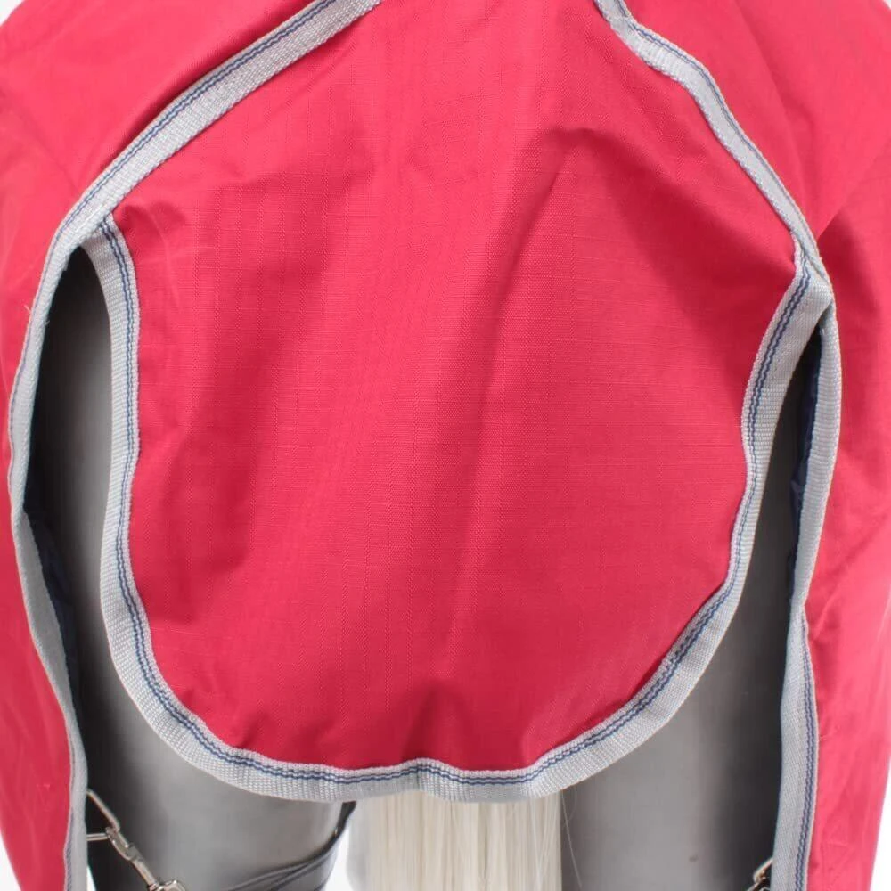 Weatherbeeta Comfitec Classic Combo Neck Horse Turnout Rug (Red/Silver/Navy) 4 Weatherbeeta Comfitec Classic Combo Neck Horse Turnout Rug (Red/Silver/Navy) - Image 2