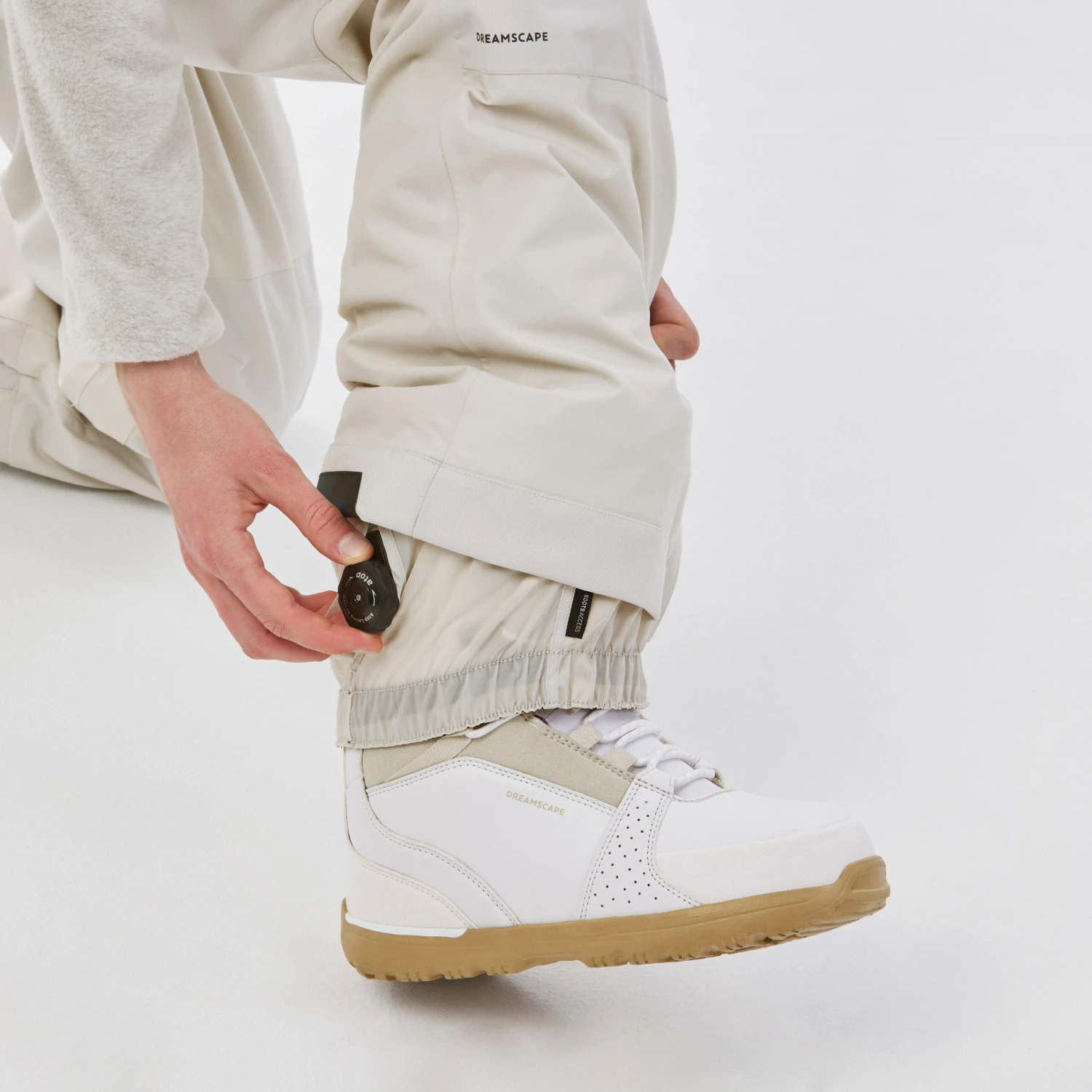 Women's Waterproof Snowboard Salopettes SNB BIB 900 10 Women's Waterproof Snowboard Salopettes SNB BIB 900 - Image 8