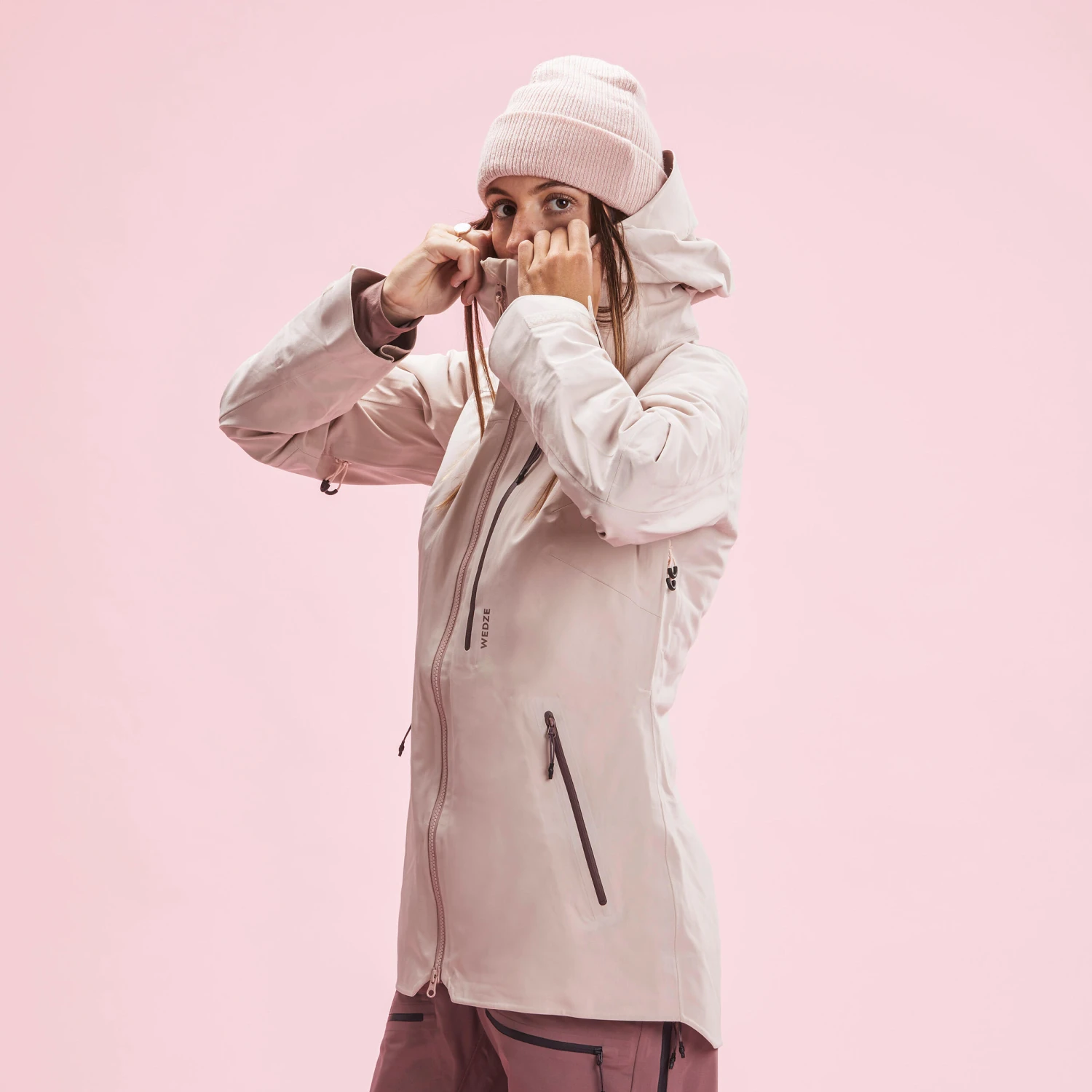 WEDZE WOMEN’S LIGHT SKI LINER JACKET - FR900 12 WEDZE WOMEN’S LIGHT SKI LINER JACKET - FR900 - Image 10