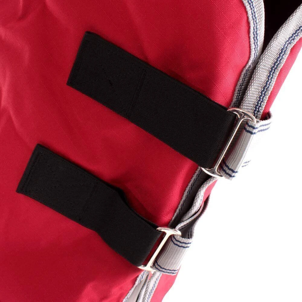 Weatherbeeta Comfitec Classic Combo Neck Horse Turnout Rug (Red/Silver/Navy) 5 Weatherbeeta Comfitec Classic Combo Neck Horse Turnout Rug (Red/Silver/Navy) - Image 3