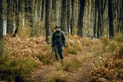 WARM WATERPROOF HUNTING SILENT JACKET GREEN 900 18 WARM WATERPROOF HUNTING SILENT JACKET GREEN 900 -Outdoor Sporting Goods kbb3f01be0a841e1cef1dc771b0c9dc52