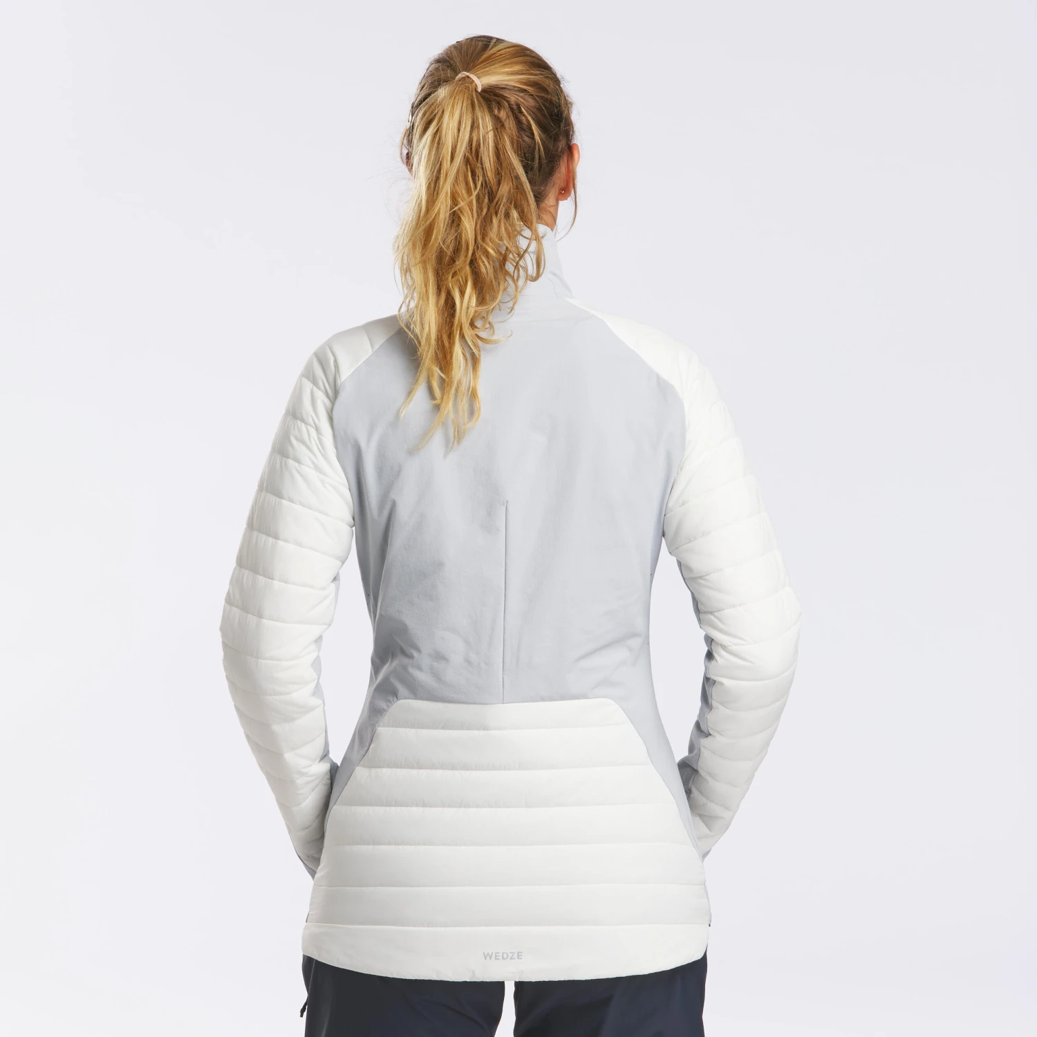 WEDZE WOMEN’S LIGHT SKI LINER JACKET - FR900 9 WEDZE WOMEN’S LIGHT SKI LINER JACKET - FR900 - Image 7